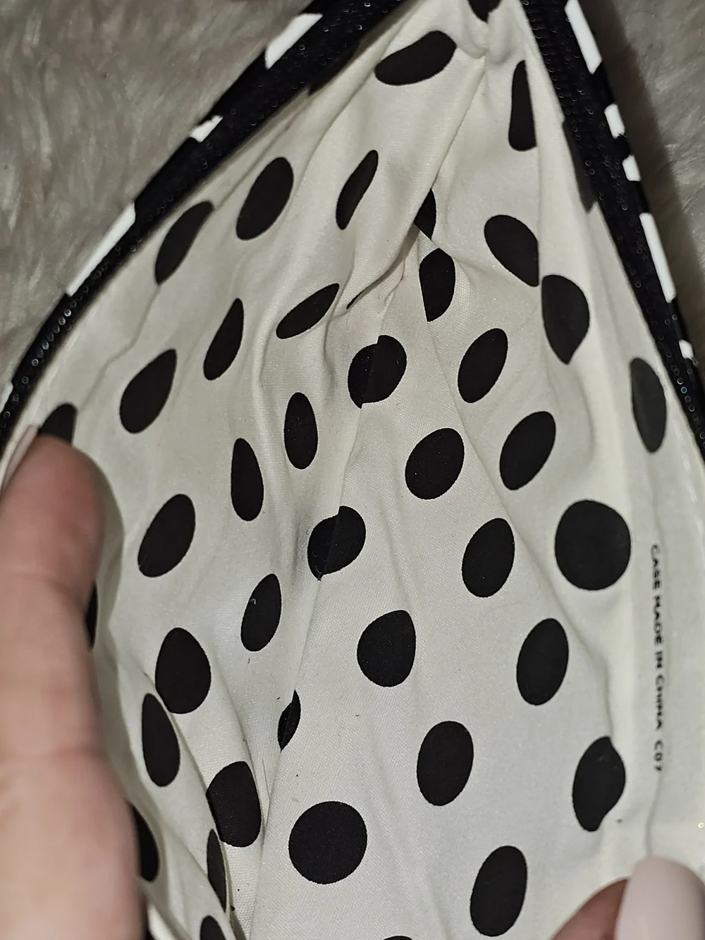 kate spade Black & White Printed Cosmetic Pouch